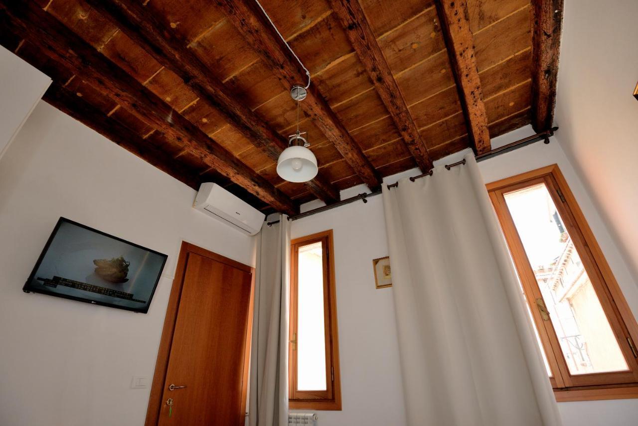 Casa Dea Corte Apartment เวนิส ภายนอก รูปภาพ