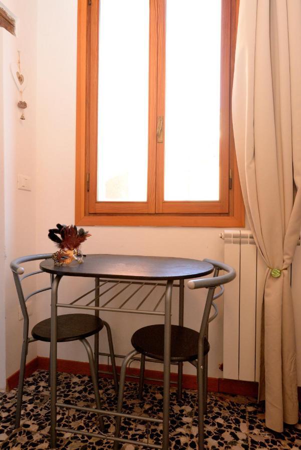 Casa Dea Corte Apartment เวนิส ภายนอก รูปภาพ